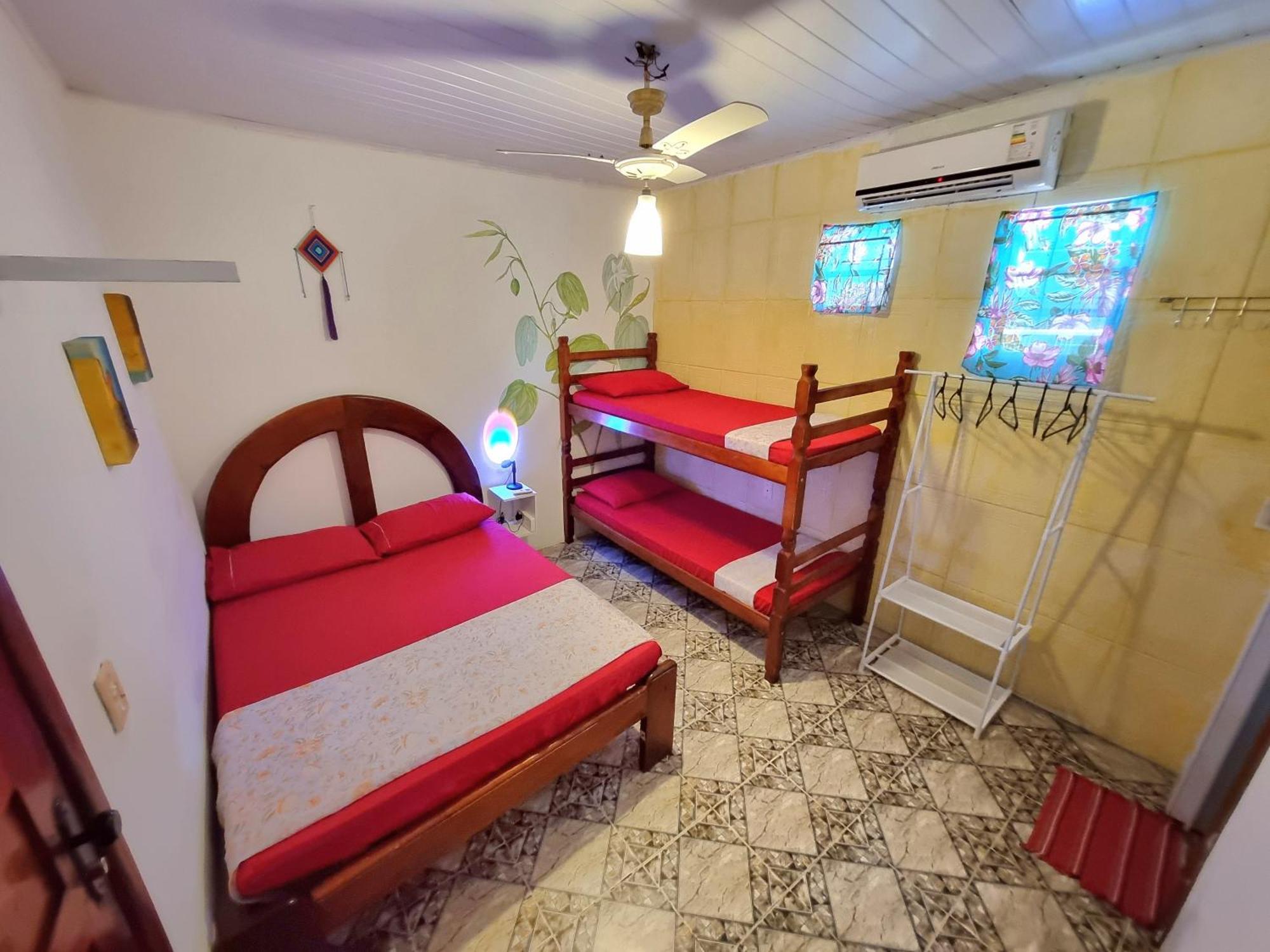 Jurema Hostel 伊塔卡雷 外观 照片